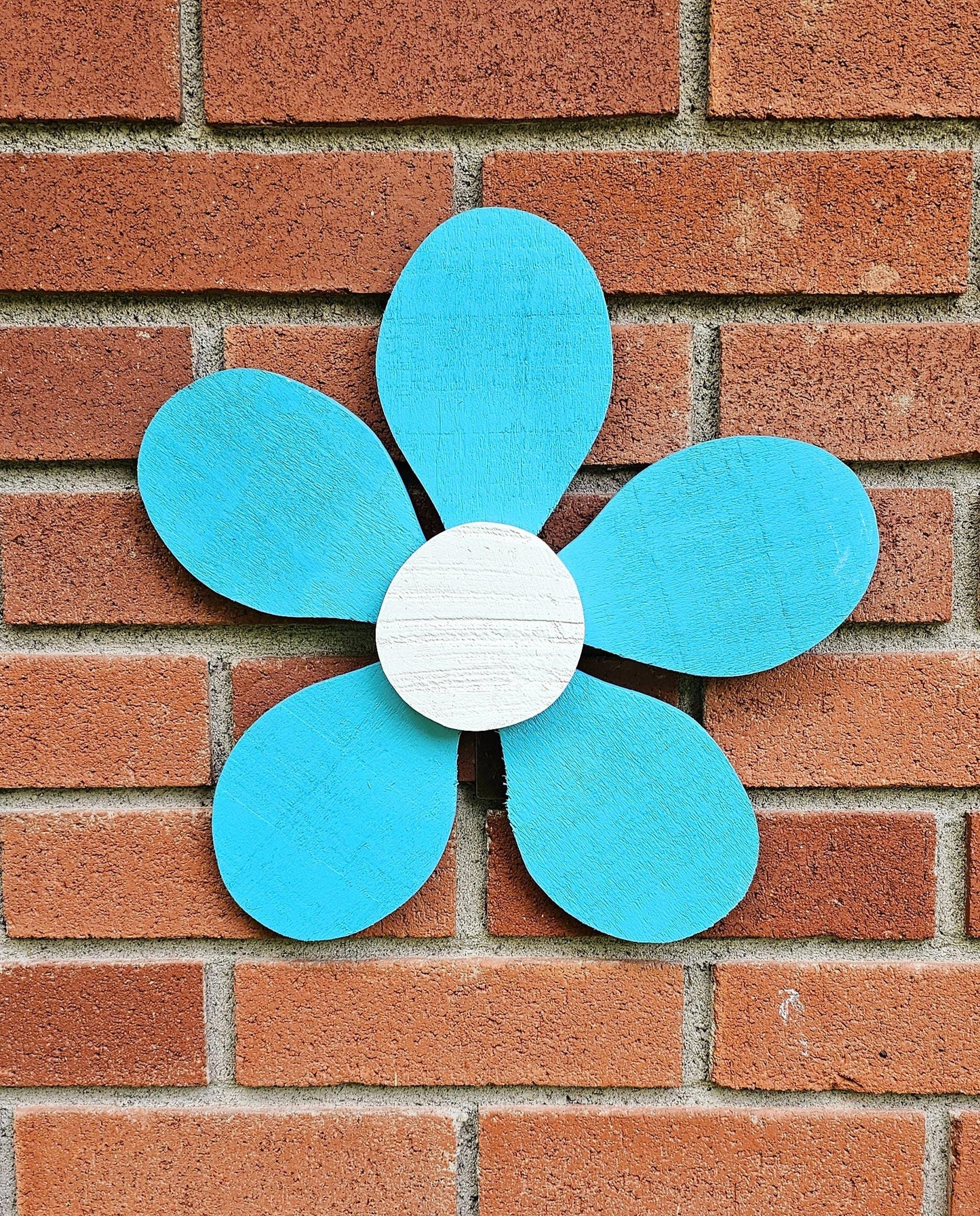 Rustic Wood Flower, Fence Flower Decor, Door Decor, Nature Inspired Decor, Home Decoration, Wooden Flower Art
