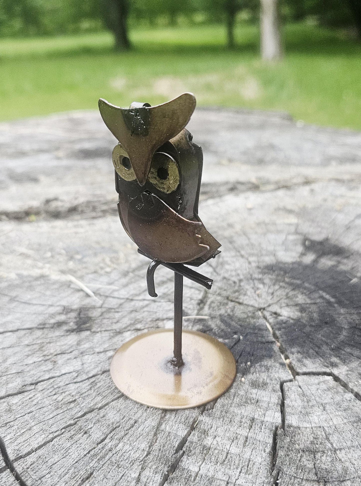 Adorable metal art sculptures, bolt art, metal art, hummingbird, owl, pig, penguin, pelican, metal statues, yard art, reclaimed metal