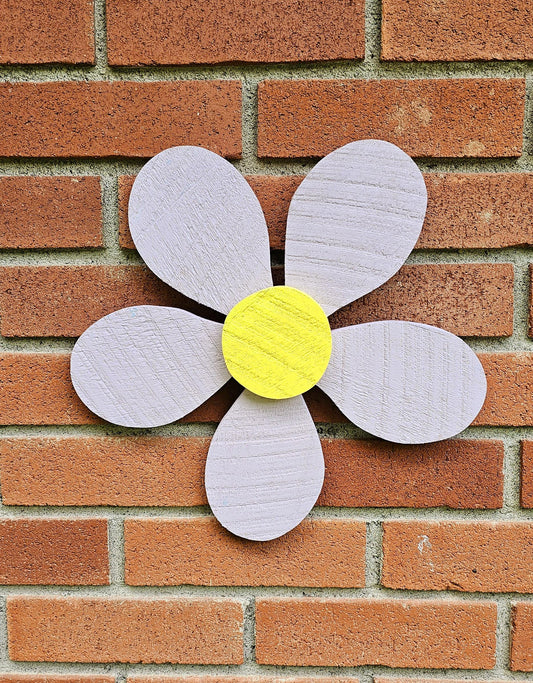 Rustic Wood Flower, Fence Flower Decor, Door Decor, Nature Inspired Decor, Home Decoration, Wooden Flower Art